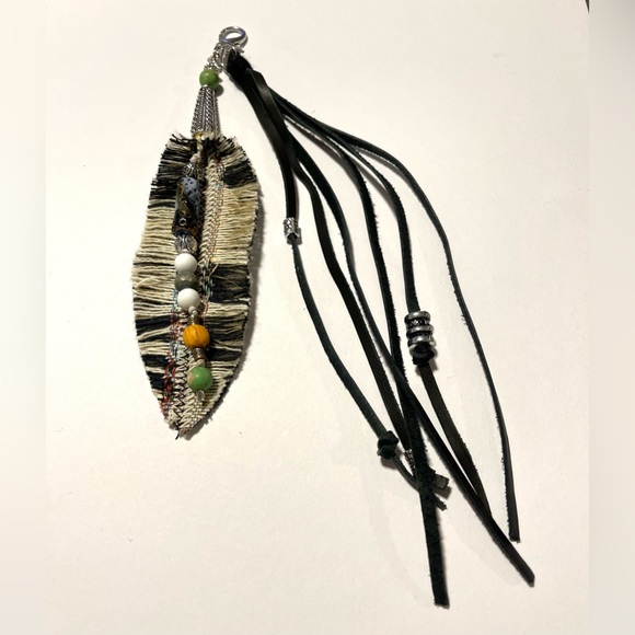 Black Leather Fringe & feather Bag Charm Hippie Boho Purse Tassel keychain charm - Picture 4 of 7
